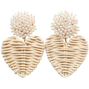 Rattan & Pearl Cluster Heart Earrings